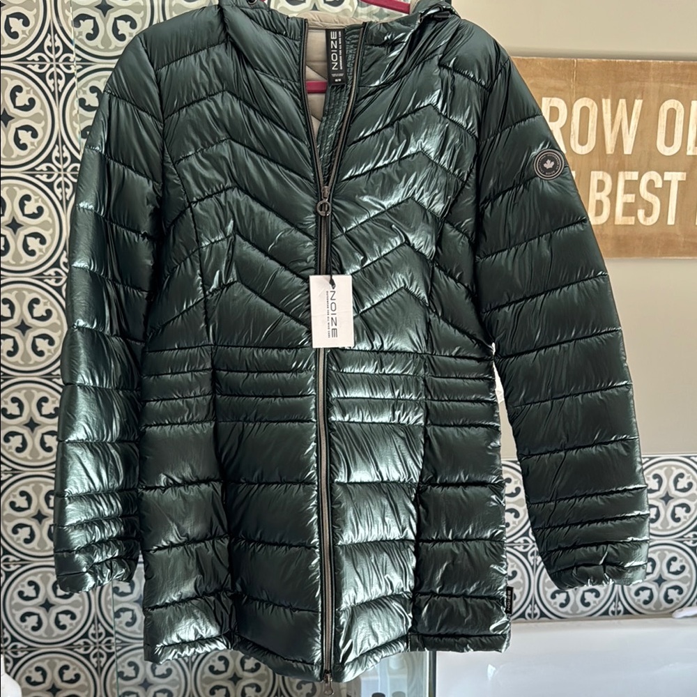 Noize Nordstrom Women's Green Puffer Jacket NWT medium
